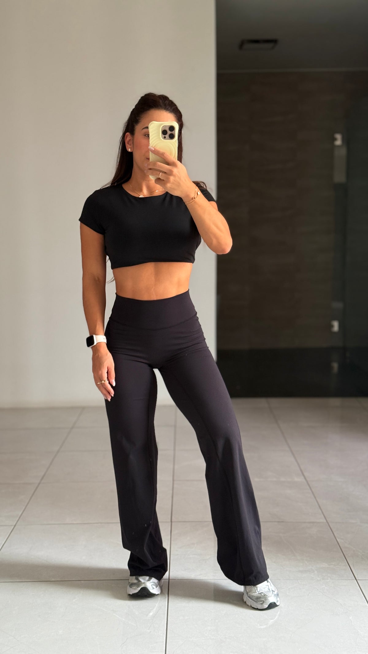 Leggings Wide Leg Pure Bliss color Black, vista frontal